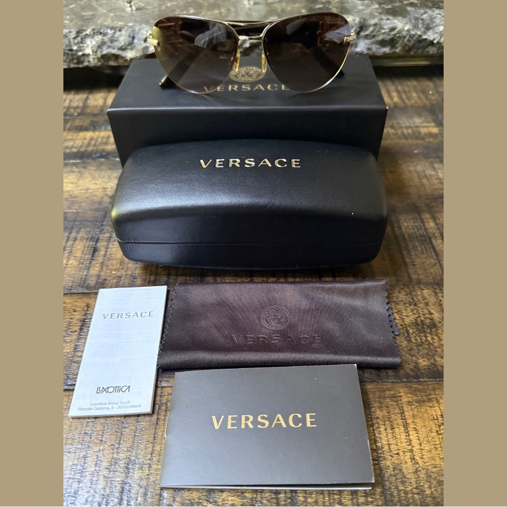 Versace Brown Aviator Sunglasses with Medusa Logo with Case, Box & Cloth